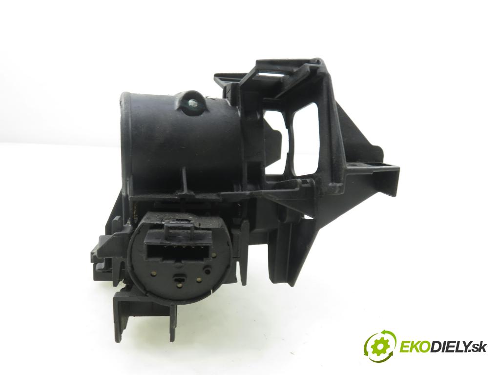 OPEL MERIVA A nadwozie wielkoprzestrzenne (MPV) (X03) MINIVAN 2003 92,00 1.8 - Z 18 XE 1796,00 spínačka 24445098 ; 5WK4763 (Spínací skříňka)