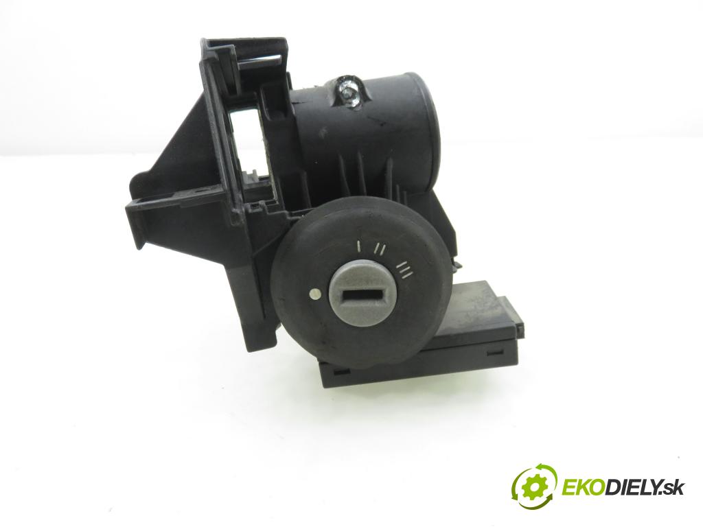 OPEL MERIVA A nadwozie wielkoprzestrzenne (MPV) (X03) MINIVAN 2003 92,00 1.8 - Z 18 XE 1796,00 spinačka 24445098 ; 5WK4763 (Spínacia skrinka)