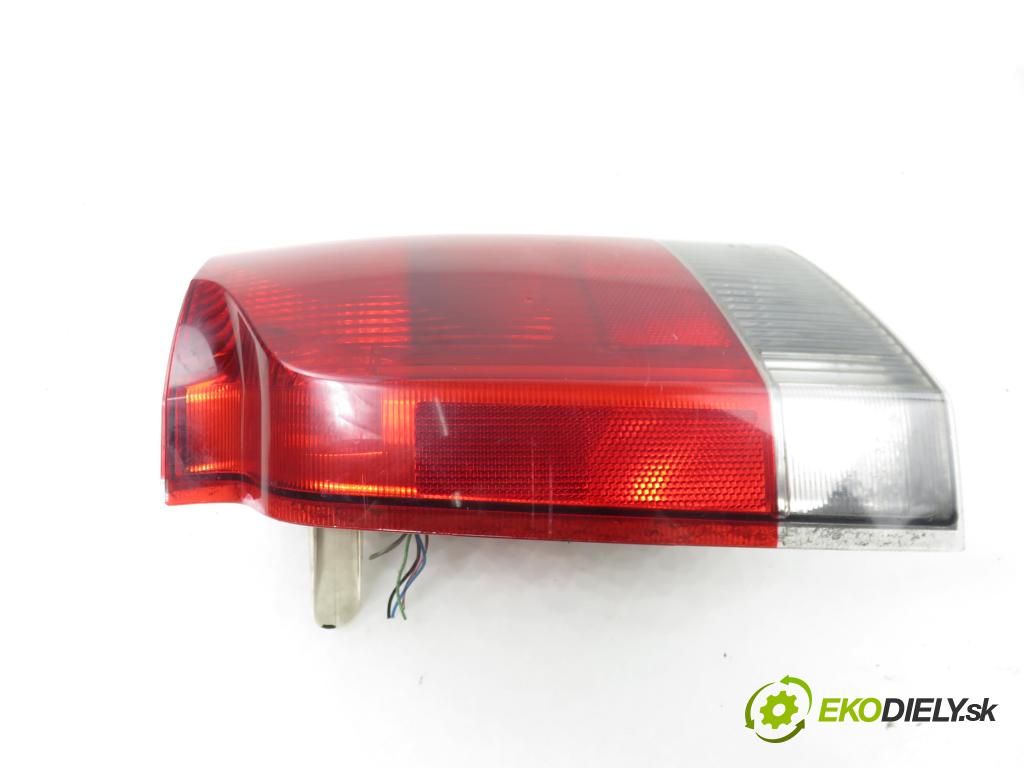 VOLVO V70 II SW (285) KOMBI 2003 96,00 2.4 D 131 2401,00 Svetlo ľavé zadné 9154497 ; 9154493