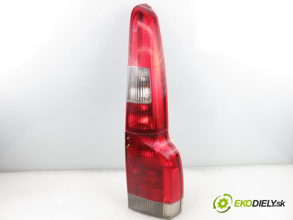 VOLVO V70 II SW (285) KOMBI 2003 96,00 2.4 D 131 2401,00 Svetlo pravé zadné 9154498 ; 9154494