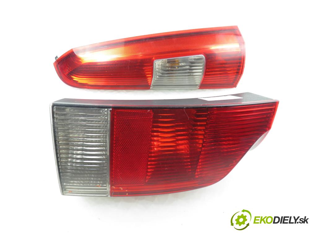 VOLVO V70 II SW (285) KOMBI 2003 96,00 2.4 D 131 2401,00 světlo pravé zadní 9154498 ; 9154494