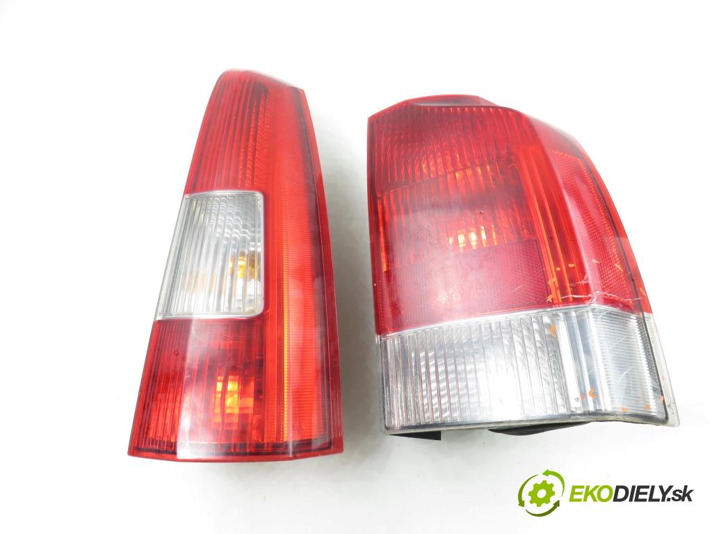 VOLVO V70 II SW (285) KOMBI 2003 96,00 2.4 D 131 2401,00 světlo pravé zadní 9154498 ; 9154494