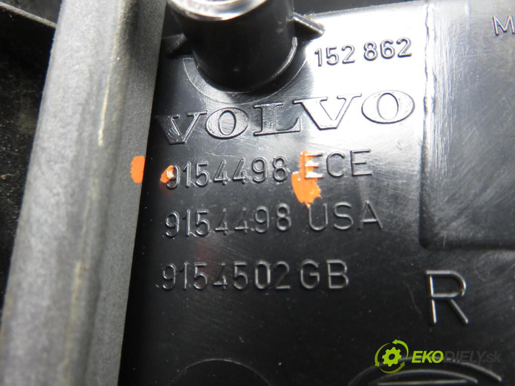 VOLVO V70 II SW (285) KOMBI 2003 96,00 2.4 D 131 2401,00 světlo pravé zadní 9154498 ; 9154494