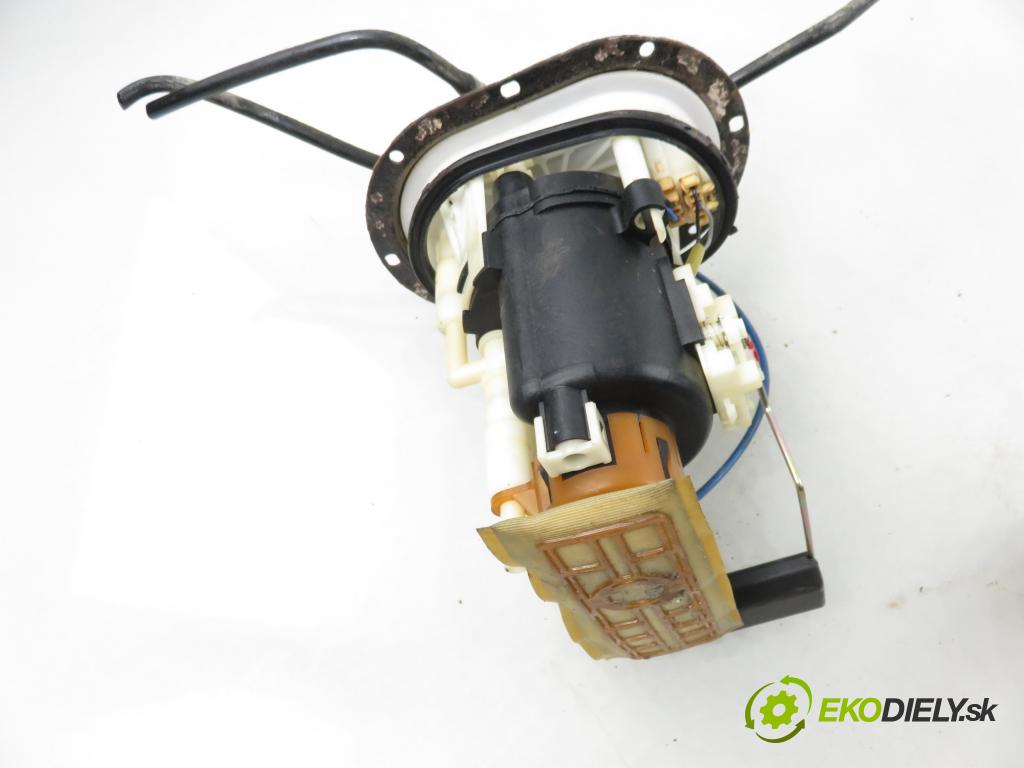 HYUNDAI SANTA FÉ I (SM) SUV 2004 127,00 2.7 V6 4x4 - G6BA 2656,00 pumpa paliva