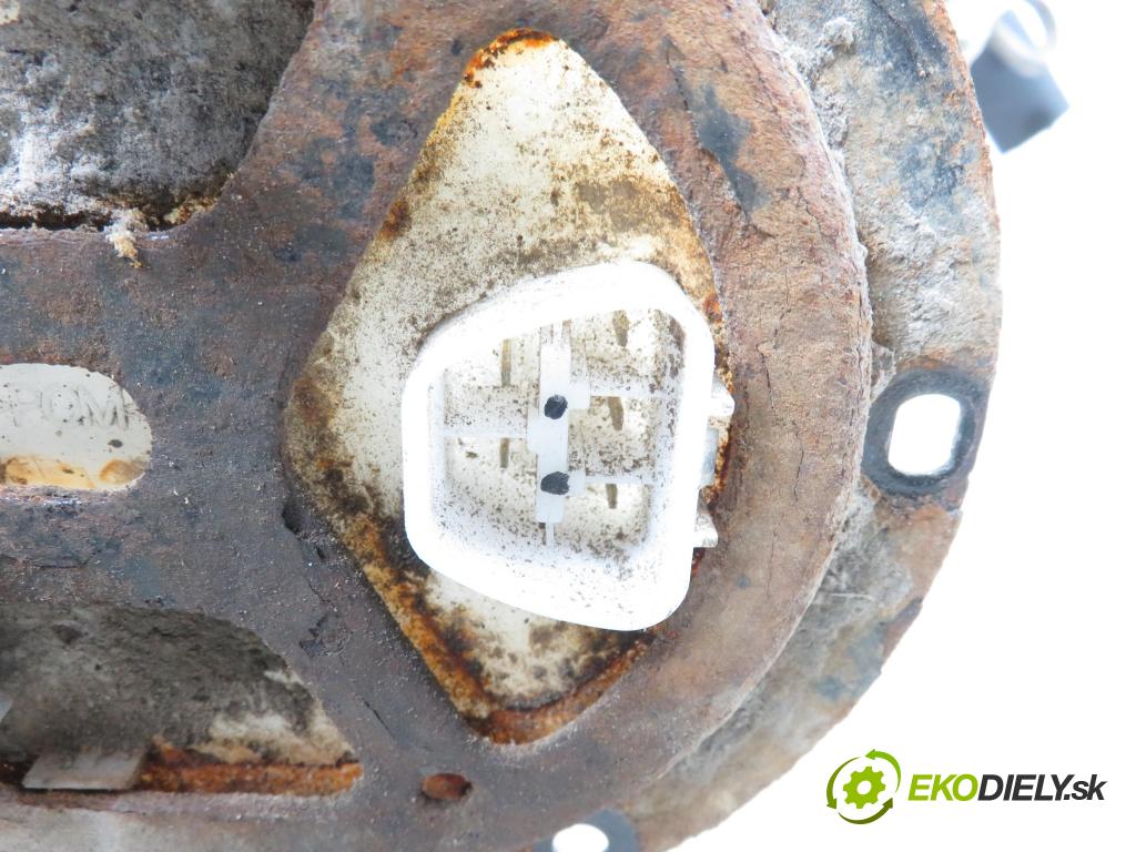 HYUNDAI SANTA FÉ I (SM) SUV 2004 127,00 2.7 V6 4x4 - G6BA 2656,00 pumpa paliva