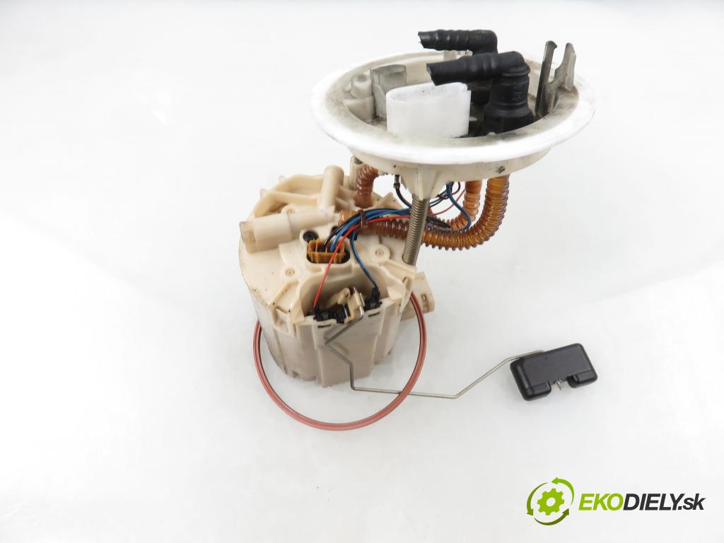 AUDI A4 Avant (8K5, B8) KOMBI 2010 105,00 2.0 TDI - CAGA 1968,00 Pumpa paliva 8K0919050H ; 0580205001