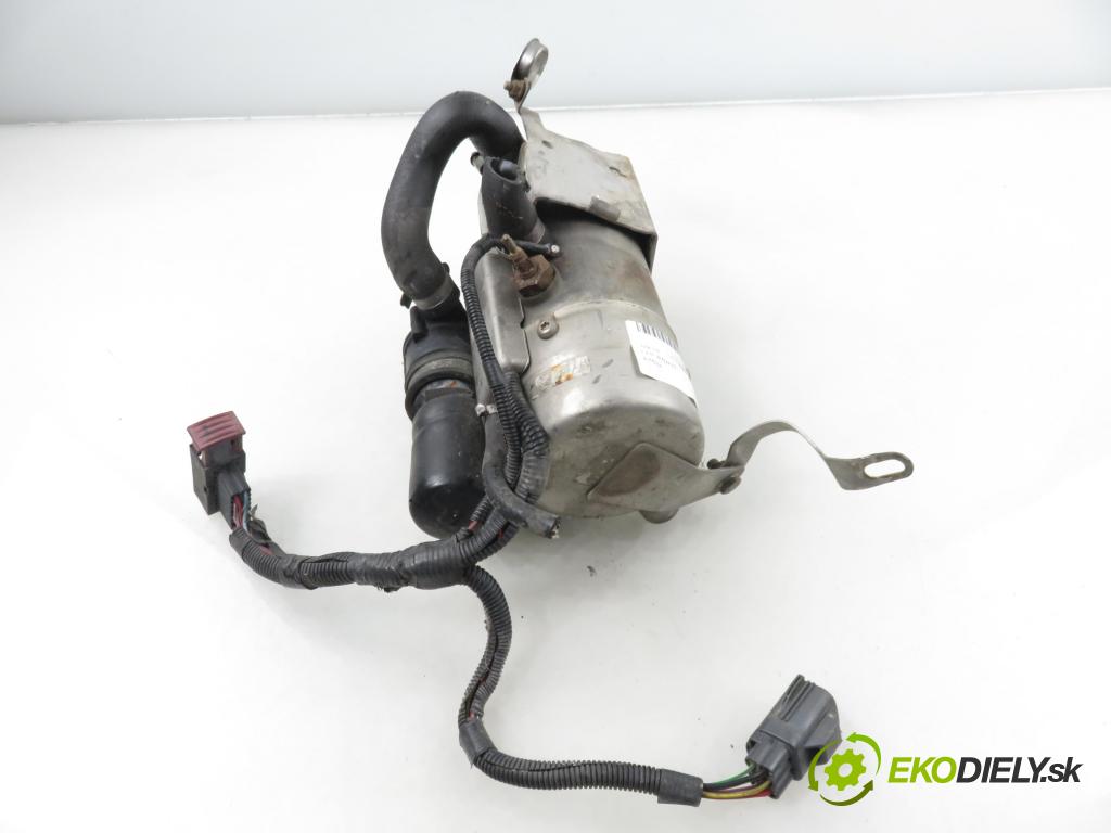 VOLVO V70 II SW (285) KOMBI 2003 96,00 2.4 D 131 2401,00 Webasto 30645239 (Webasto (nezávislé kúrenie))