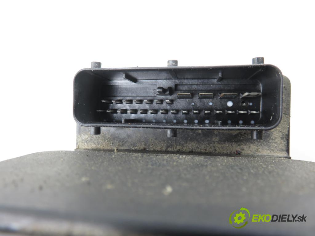 VW PASSAT B5 Variant (3B5) KOMBI 1998 81,00 1.9 TDI 110 - AFN 1896,00 Pumpa ABS 8E0614111AB ; 0273004281 ; 0265216559 (Pumpa ABS)