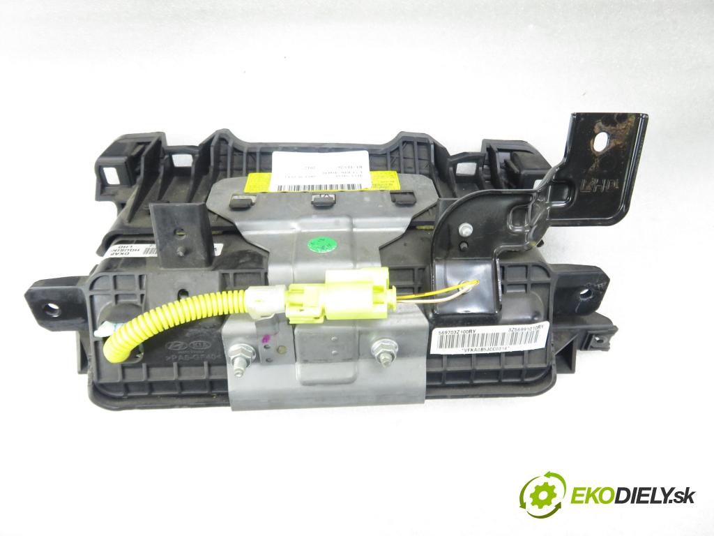 HYUNDAI i40 CW (VF) KOMBI 2012 100,00 1.7 CRDi 136 - D4FD 1685,00 palubovka