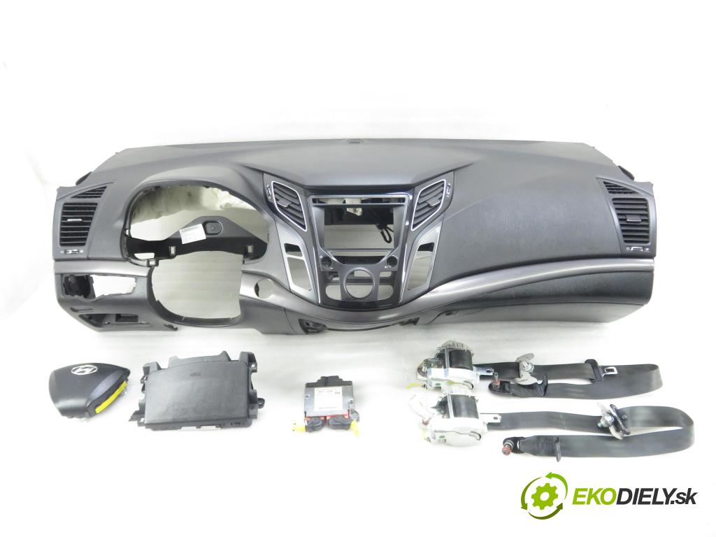 HYUNDAI i40 CW (VF) KOMBI 2012 100,00 1.7 CRDi 136 - D4FD 1685,00 palubovka