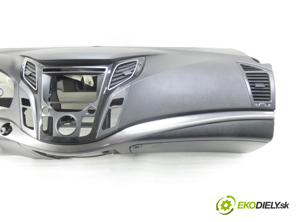 HYUNDAI i40 CW (VF) KOMBI 2012 100,00 1.7 CRDi 136 - D4FD 1685,00 palubovka