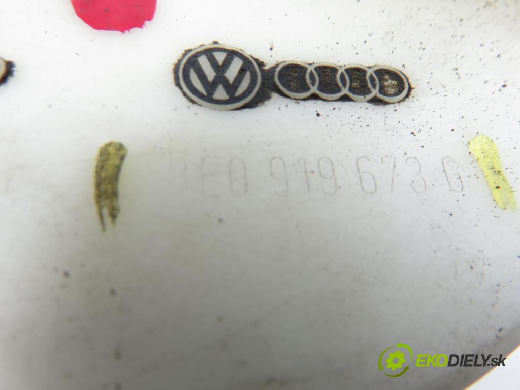 VW PASSAT B5 (3B2) SEDAN 1998 66,00 1.9 TDI 90 - AHU 1896,00 senzor hladiny paliva 8E0919673G