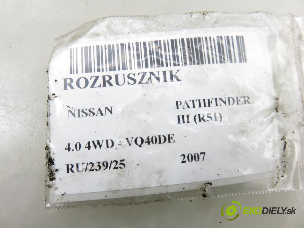 NISSAN PATHFINDER III (R51) TERENOWY 2007 198,00 4.0 4WD 269 - VQ40DE 3954,00 startér  (Startér)