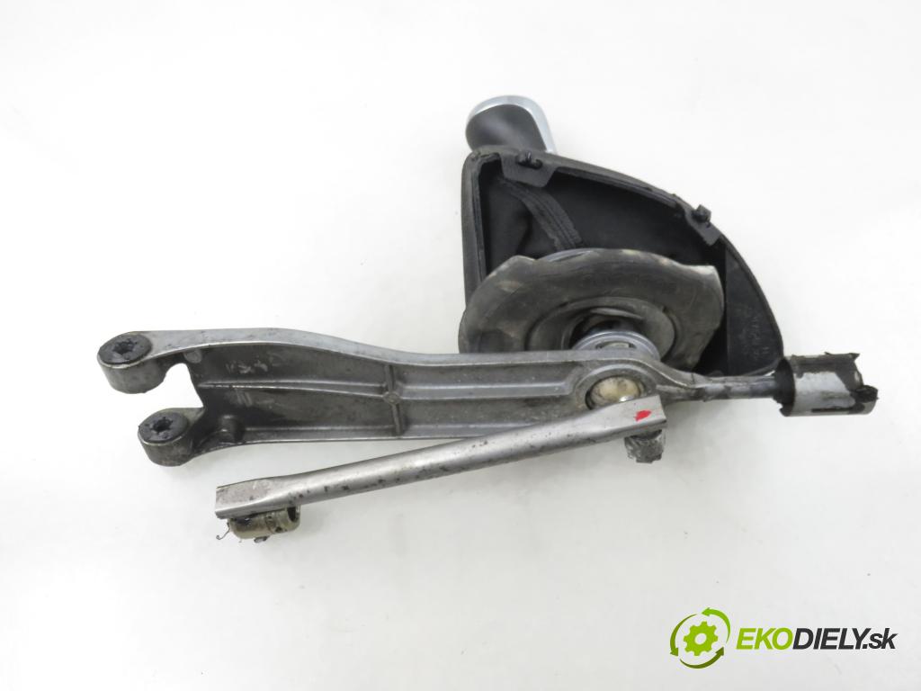 BMW 1 (E87) HB 2009 89,00 116 i - N43 B16 A 1599,00 ZVEDÁK: 7532492