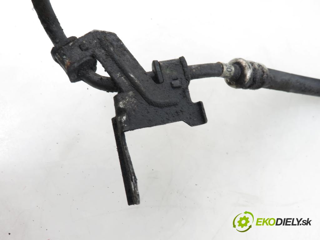 PEUGEOT BOXER Skrzynia FURGON 2006 74,00 2.2 HDi 100 - 4HV (P22DTE) 2198,00 trubka / Rúra servočerpadlo 1354587080