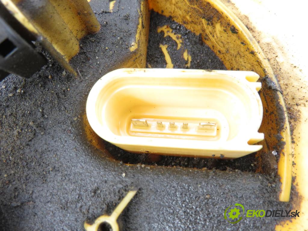 VW PASSAT B6 (3C2) SEDAN 2005 77,00 1.9 TDI PD 105 - BKC 1896,00 Pumpa paliva 3C0919050AA ; A2C53350460