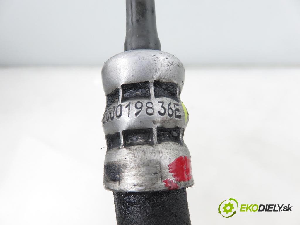 RENAULT ESPACE IV (JK0/1_) MINIVAN 2005 85,00 1.9 dCi 116 - F9Q 820 1870,00 rúrka / Rúra servočerpadlo 8200019836E