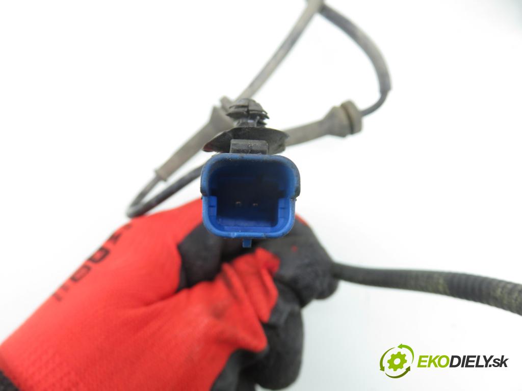 CITROEN C2 (JM_) HB 2006 50,00 1.4 HDi 68 8V - 8HZ 1398,00 náboj PP ABS