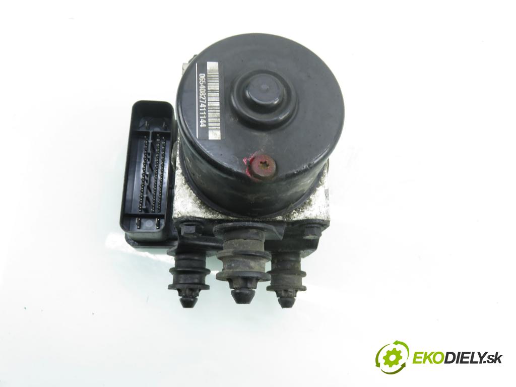 VW GOLF V (1K1) HB 2004 77,00 1.9 TDI PD 105 - BKC 1896,00 Pumpa ABS 1K0907379K ; 1K0614517H ; 10096003483 (Pumpa ABS)