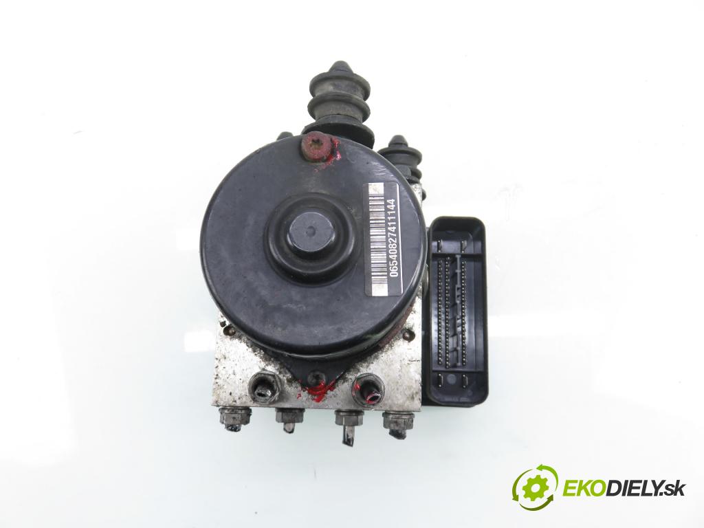 VW GOLF V (1K1) HB 2004 77,00 1.9 TDI PD 105 - BKC 1896,00 Pumpa ABS 1K0907379K ; 1K0614517H ; 10096003483 (Pumpa ABS)