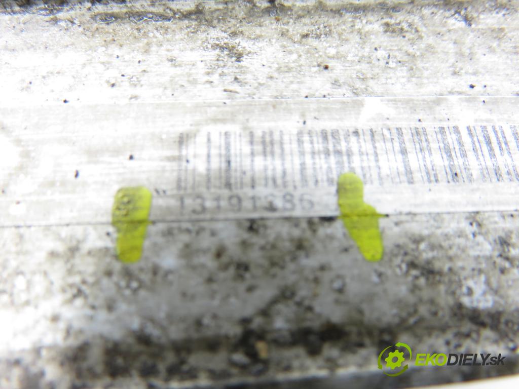 OPEL VECTRA C GTS (Z02) LIFTBACK 2005 114,00 2.2 direct 155 - Z 22 YH 2198,00 chladič vody 13191386