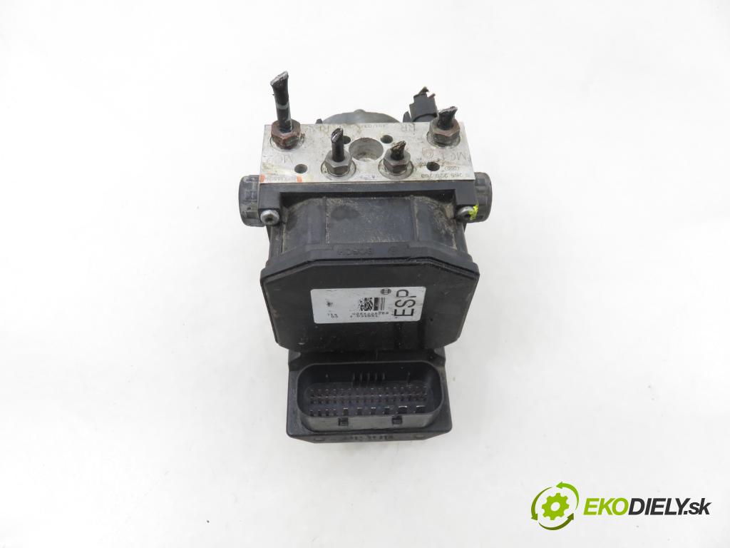 ALFA ROMEO 156 Sportwagon (932_) KOMBI 2004 110,00 1.9 JTD 16V Q4 - 937 A5.000 1910,00 Pumpa ABS 51714525 ; 0265950110 (Pumpa ABS)