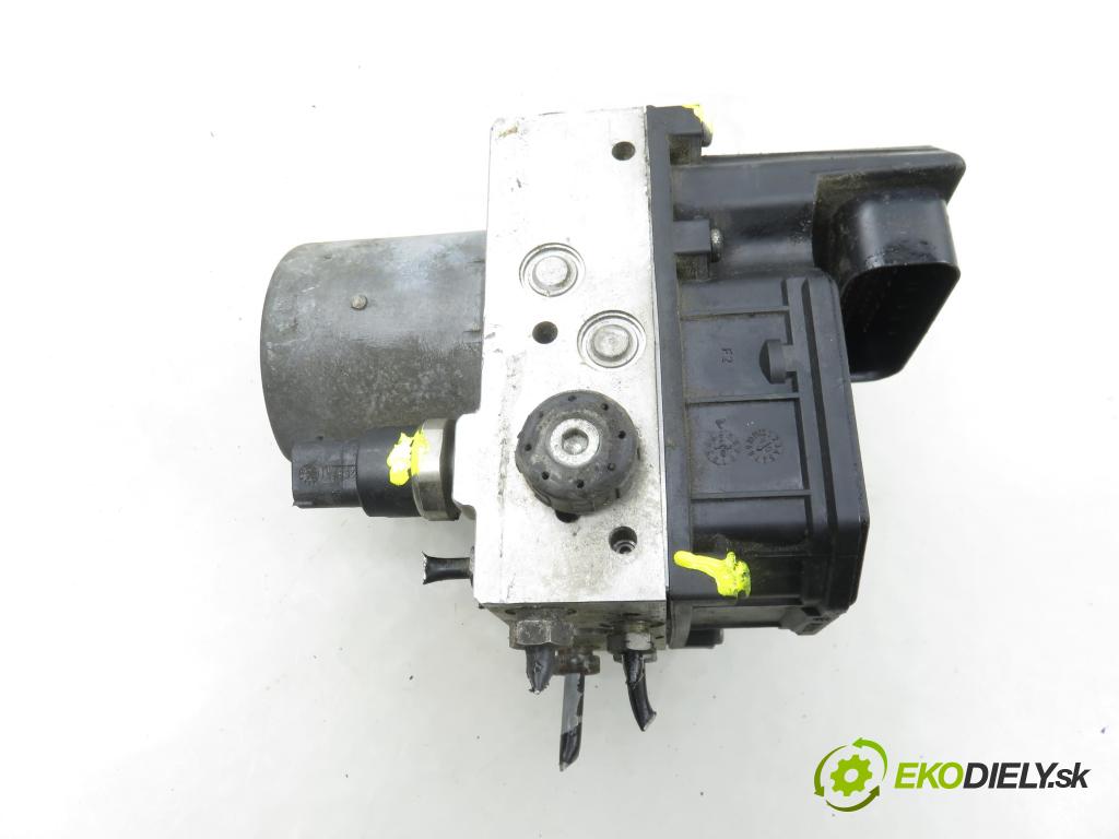 ALFA ROMEO 156 Sportwagon (932_) KOMBI 2004 110,00 1.9 JTD 16V Q4 - 937 A5.000 1910,00 Pumpa ABS 51714525 ; 0265950110 (Pumpa ABS)