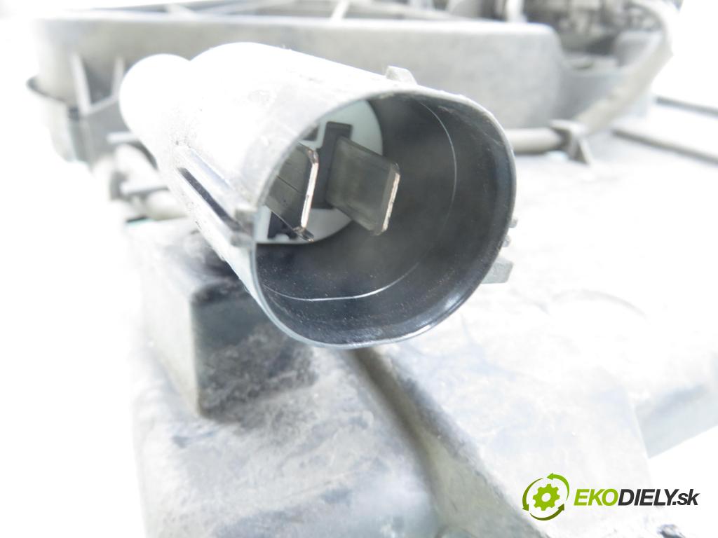 BMW 1 (E87) HB 2009 89,00 116 i - N43 B16 A 1599,00 ventilátor chladič PODNEBÍ / VODA 3213295 ; 1137328144 ; 7563259