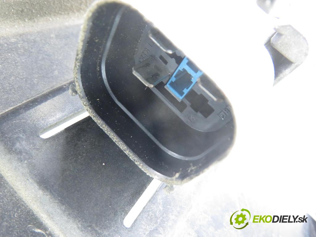 FORD FOCUS C-MAX (DM2) MINIVAN 2007 100,00 2.0 TDCi - G6DA 1997,00 Ventilátor chladič klíma/voda 3135103740 ; 0130307073