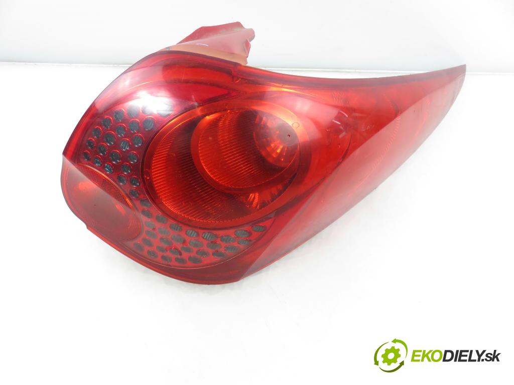 PEUGEOT 207 SW (WK_) KOMBI 2008 70,00 1.4 16V - 8FS (EP3) 1397,00 Svetlo pravé zadné 9680157980 ; VP7PFX13404A