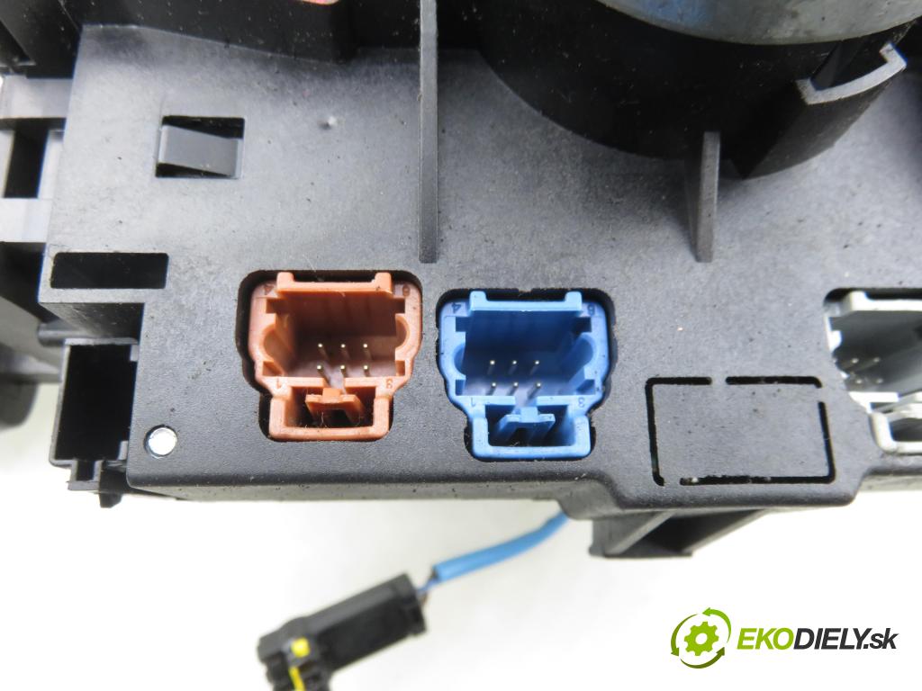 PEUGEOT 207 SW (WK_) KOMBI 2008 70,00 1.4 16V - 8FS (EP3) 1397,00 páčka/prepínač 96657279XT ; 204531