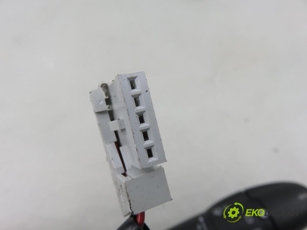 PEUGEOT 207 SW (WK_) KOMBI 2008 70,00 1.4 16V - 8FS (EP3) 1397,00 páčka/prepínač 96657279XT ; 204531