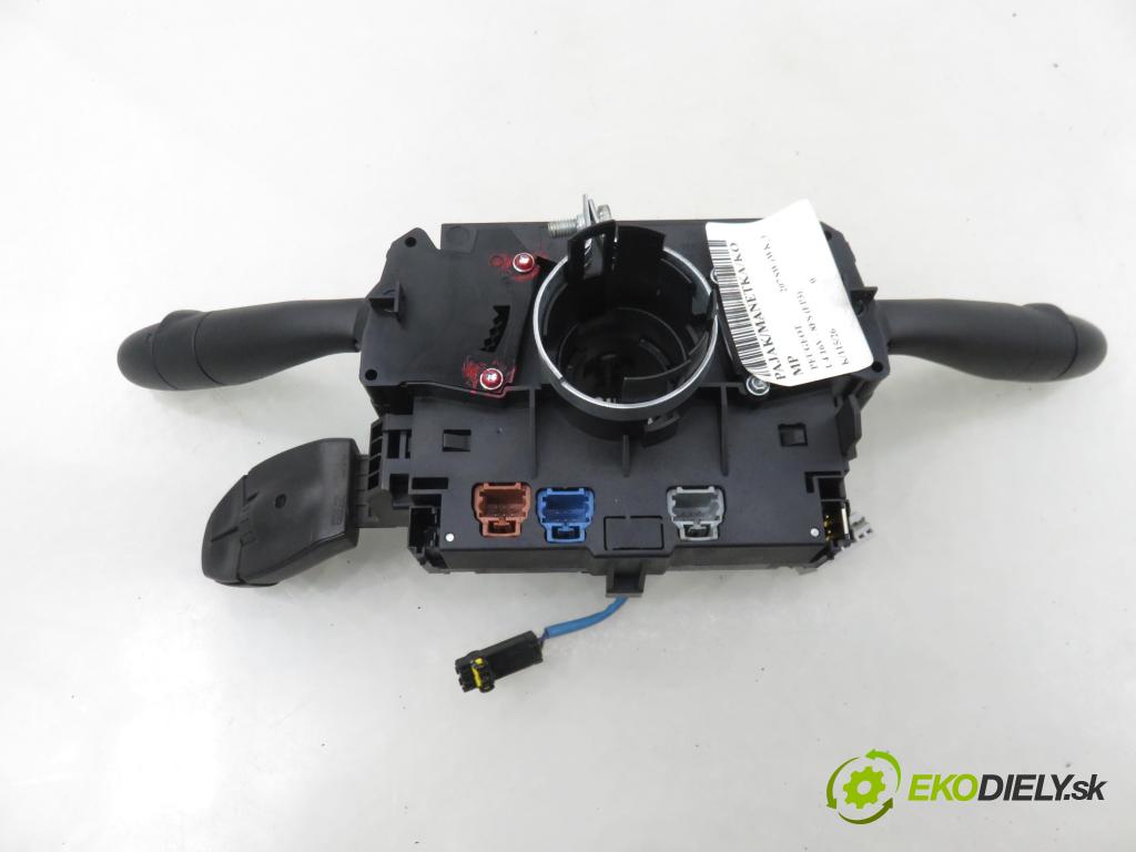 PEUGEOT 207 SW (WK_) KOMBI 2008 70,00 1.4 16V - 8FS (EP3) 1397,00 páčka/prepínač 96657279XT ; 204531