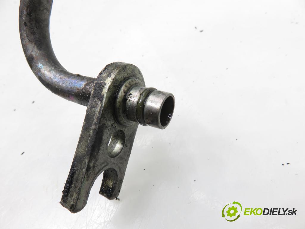 RENAULT TRAFIC II Skrzynia (FL) FURGON 2002 74,00 1.9 dCi - F9Q 760 1870,00 rúrka / Rúra servočerpadlo 207650D