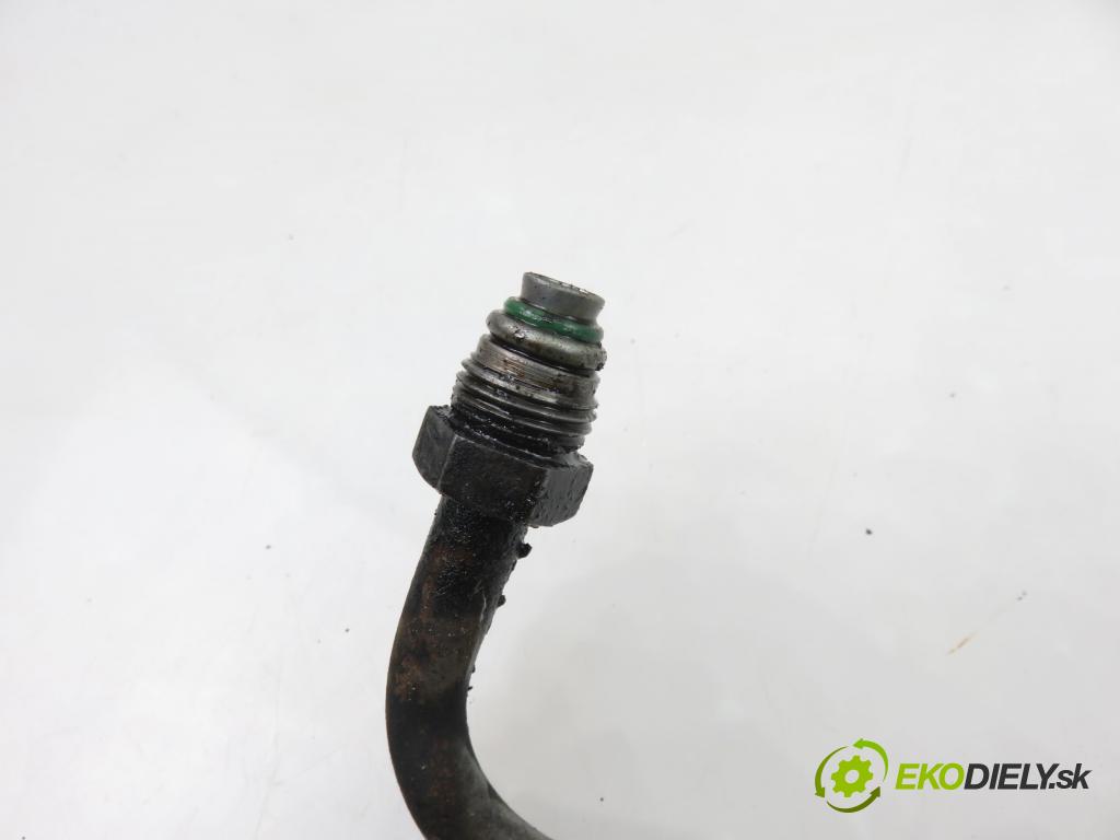 RENAULT TRAFIC II Skrzynia (FL) FURGON 2002 74,00 1.9 dCi - F9Q 760 1870,00 rúrka / Rúra servočerpadlo 207650D