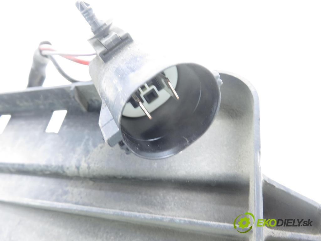 FORD FOCUS C-MAX (DM2) MINIVAN 2004 74,00 1.6 - HWDA 1596,00 Ventilátor chladič klíma/voda 3M5H8C607UB ; 1137328148 ; 0130303939