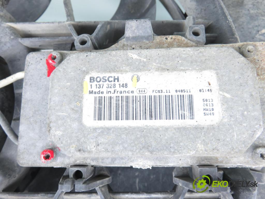 FORD FOCUS C-MAX (DM2) MINIVAN 2004 74,00 1.6 - HWDA 1596,00 Ventilátor chladič klíma/voda 3M5H8C607UB ; 1137328148 ; 0130303939