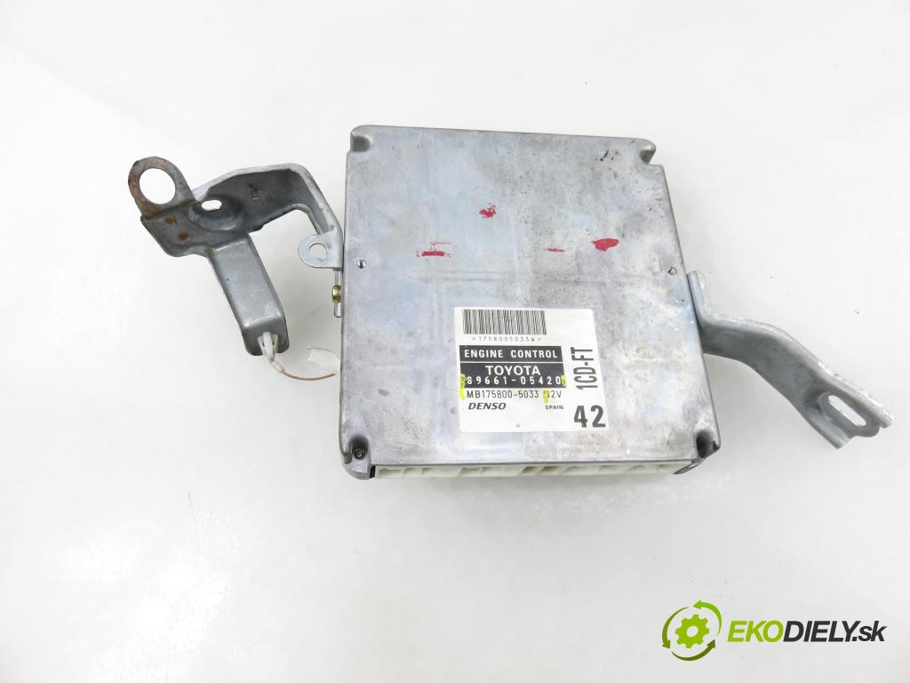 TOYOTA AVENSIS (_T22_) LIFTBACK 2001 81,00 2.0 D-4D (CDT220_) - 1CD-FTV 1995,00 řídící jednotka motora 8966105420 ; 1758005033 ; MB1758005033