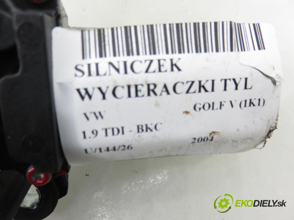 VW GOLF V (1K1) HB 2004 77,00 1.9 TDI PD 105 - BKC 1896,00 Motorček stierače zadné 1K6955711B ; 0390201800