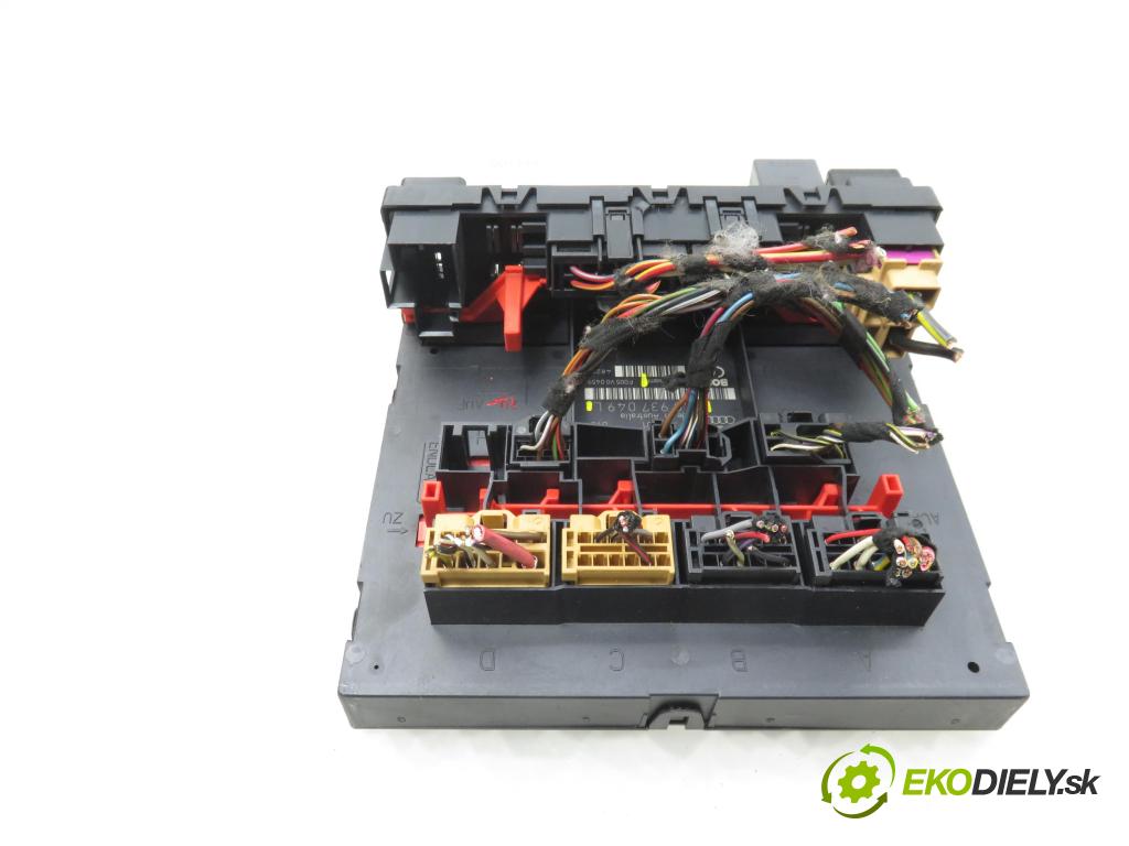 VW GOLF V (1K1) HB 2004 77,00 1.9 TDI PD 105 - BKC 1896,00 MODUL BORDNETZ 1K0937049L ; F005V00459