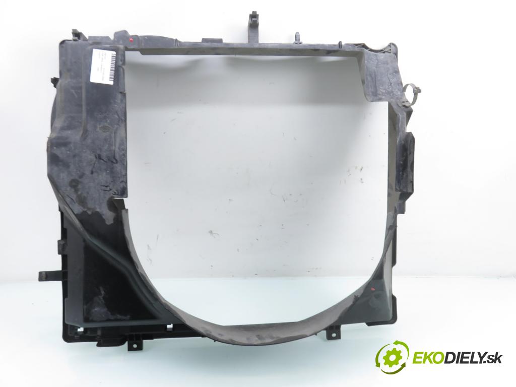 NISSAN NP300 NAVARA (D40) PICK-UP 2006 126,00 2.5 dCi 171 2488,00 Obal