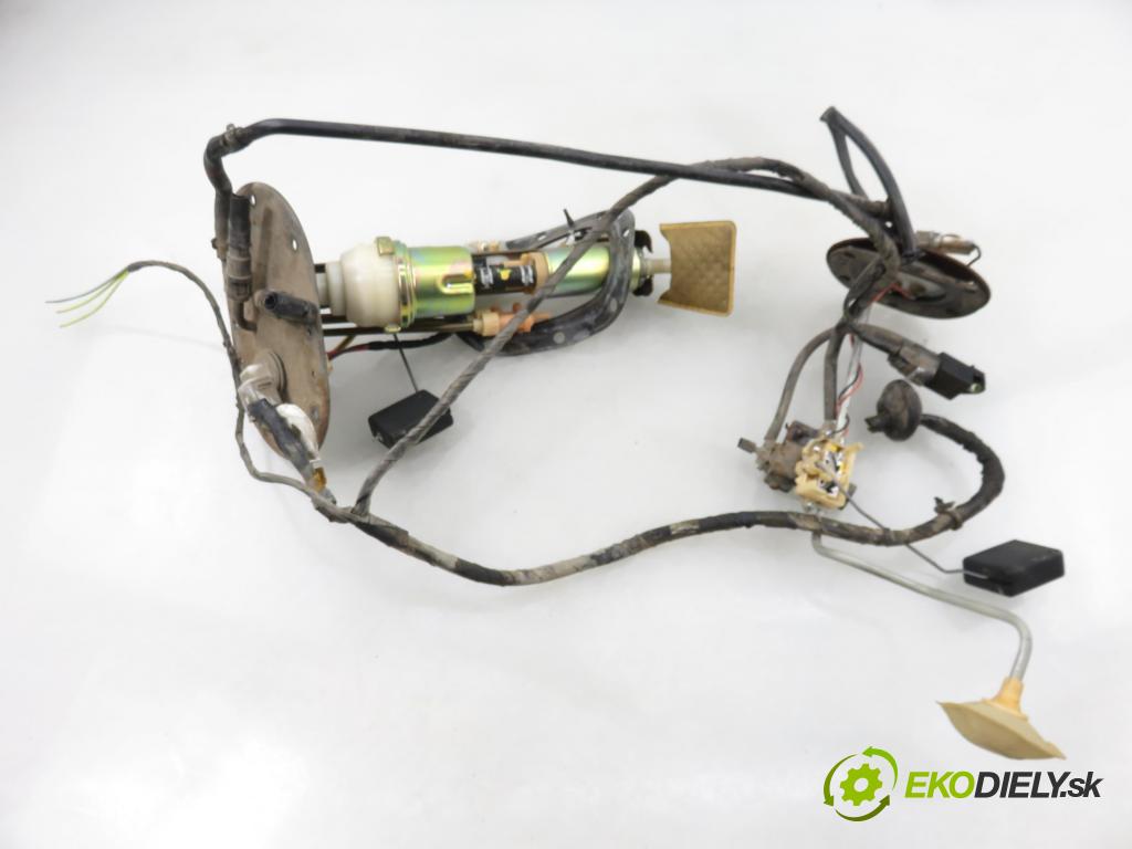 SUBARU IMPREZA kombi (GG) KOMBI 2005 123,00 2.5 167 2457,00 Pumpa paliva 