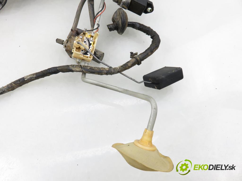 SUBARU IMPREZA kombi (GG) KOMBI 2005 123,00 2.5 167 2457,00 pumpa paliva