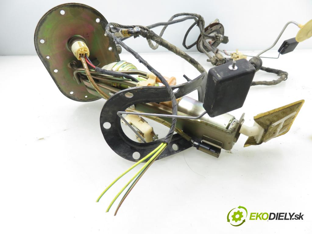 SUBARU IMPREZA kombi (GG) KOMBI 2005 123,00 2.5 167 2457,00 pumpa paliva