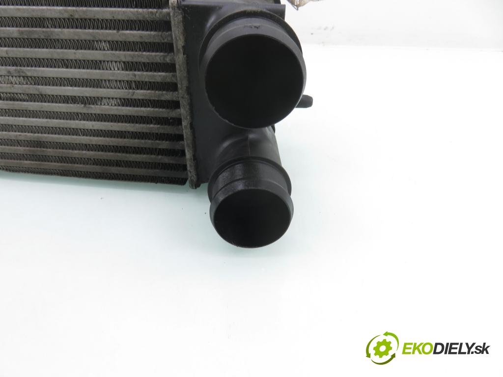 PEUGEOT 508 SW I (8E_) KOMBI 2011 115,00 1.6 THP - 5FV (EP6CDT) 1598,00 chladič intercooler 9684957680