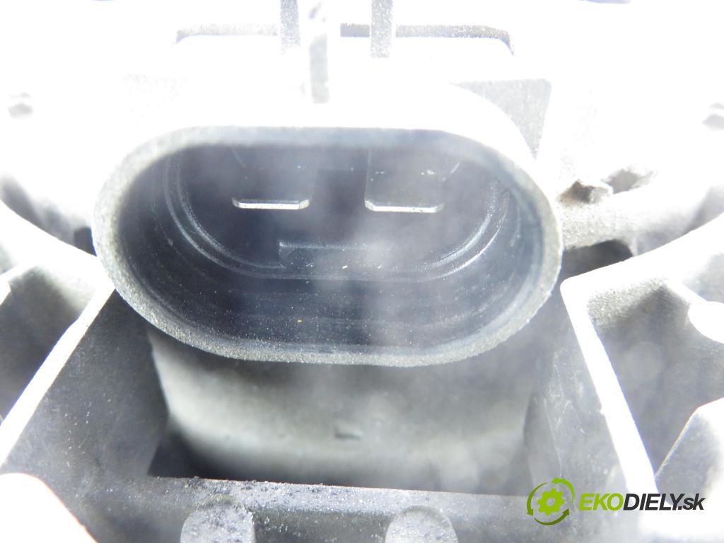 ALFA ROMEO 156 Sportwagon (932_) KOMBI 2004 110,00 1.9 JTD 16V Q4 - 937 A5.000 1910,00 Ventilátor chladič klíma/voda 8240487