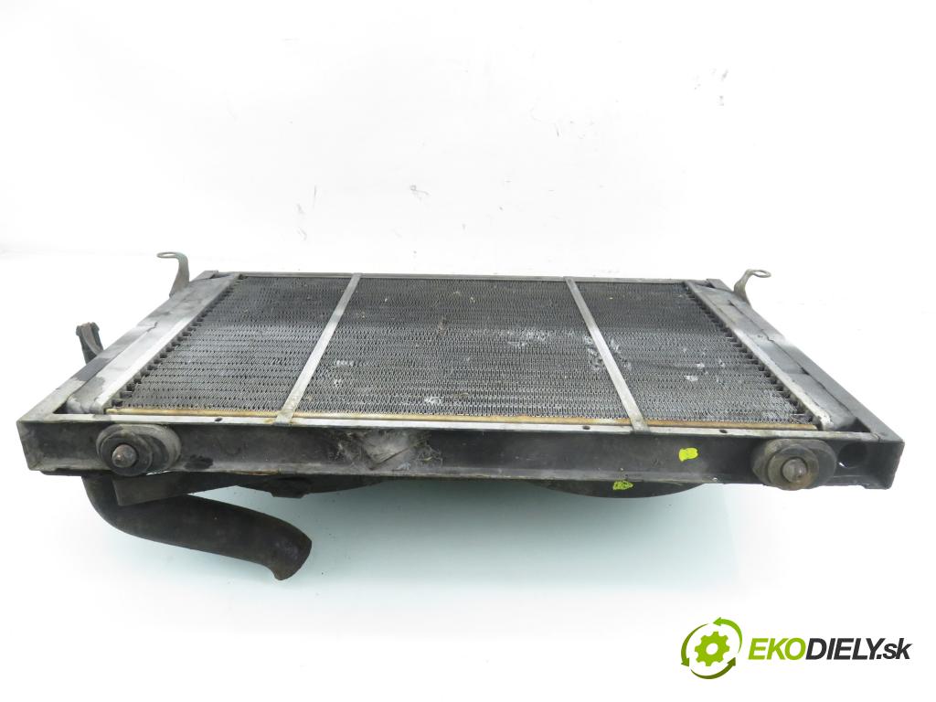 FSO POLONEZ TRUCK PICK-UP 1997 51,00 1.9 D 69 - XUD 9A (PSA) 1905,00 chladič vody