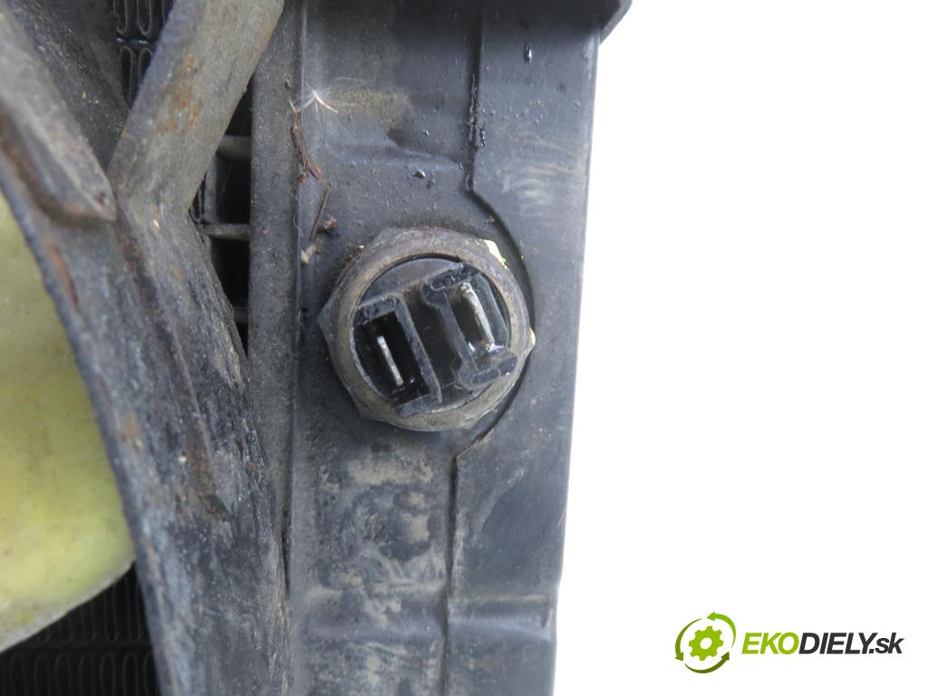 FSO POLONEZ TRUCK PICK-UP 1997 51,00 1.9 D 69 - XUD 9A (PSA) 1905,00 chladič vody