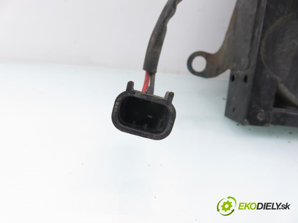 FSO POLONEZ TRUCK PICK-UP 1997 51,00 1.9 D 69 - XUD 9A (PSA) 1905,00 chladič vody