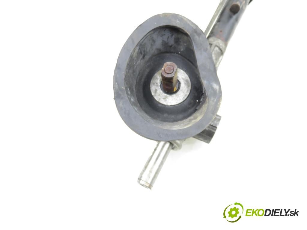 RENAULT SCENIC I (JA0/1_) MINIVAN 2000 70,00 1.4 16V 95 -  K4J 750 1390,00 Riadenie ZE riadením 6820000021